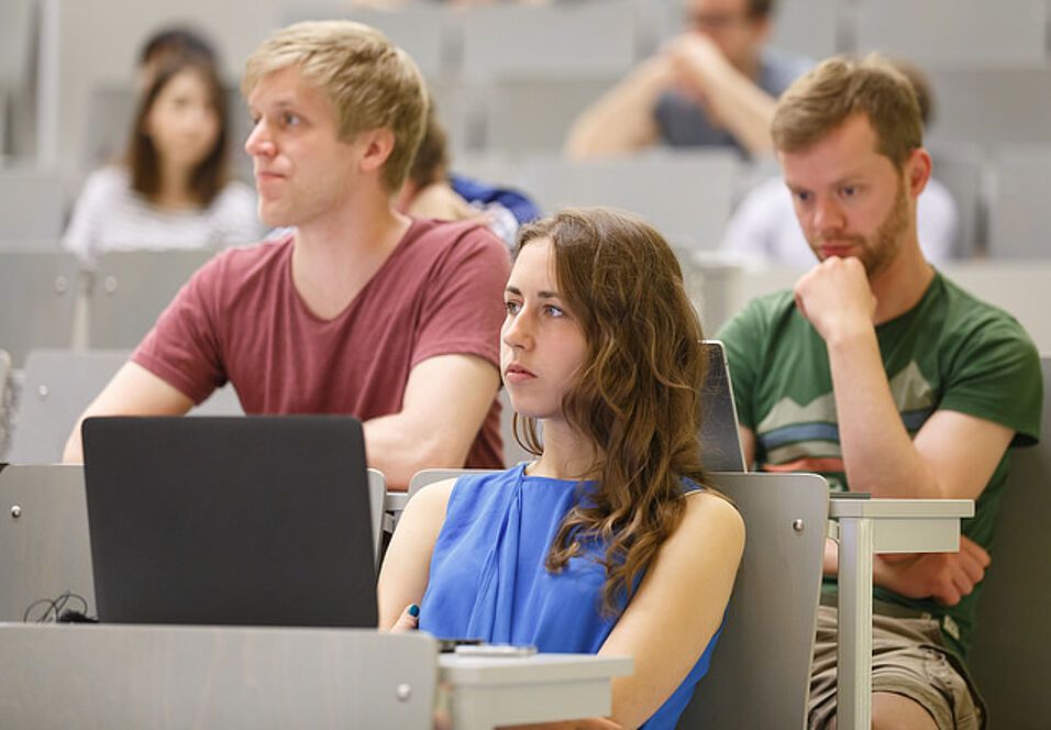 Studierende in Hörsaal